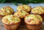 Zucchini Käse Muffins frisch aus dem Ofen