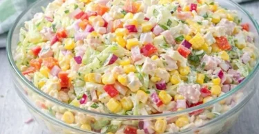 Bunter 5-Cup Salat mit frischem Gemüse und Dressing