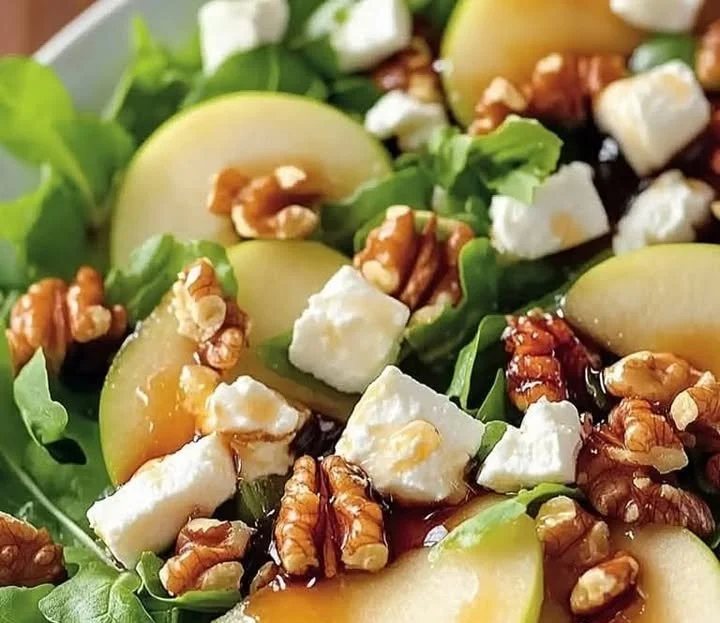 Apfel-Walnuss-Salat