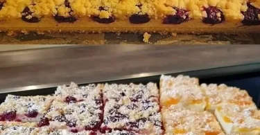 Blitzschneller Quark Streuselkuchen mit Streuseln