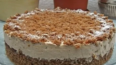 Cappuccino-Krümeltorte