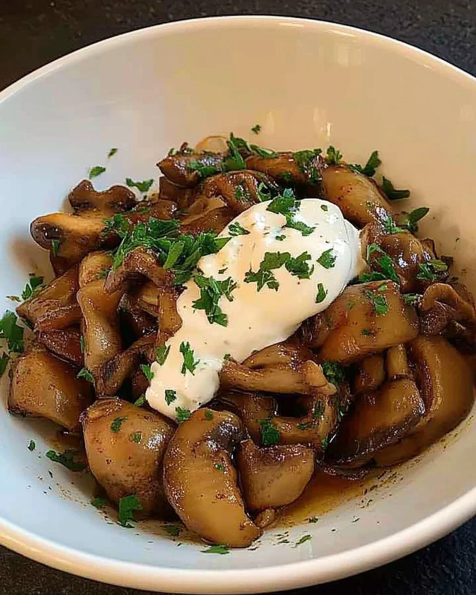 Champignons mit Knoblauchsoße