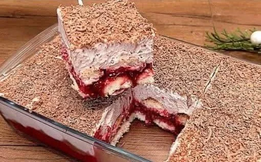 Ein köstlicher Kuchen, der bei allen Anlässen beliebt ist