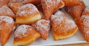 Omis Kräppelchen frisch zubereitet, wie auf dem Weihnachtsmarkt