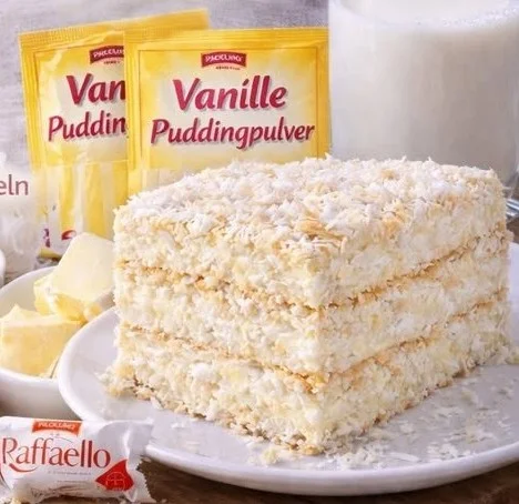 Raffaello Kuchen ohne Backen mit Kokos und Sahne.