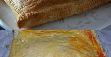 Leckere Calzone mit Blätterteig frisch aus dem Ofen