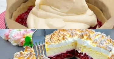 Himmlischer Kuchen mit Sauerkirschen auf einem Teller angerichtet.