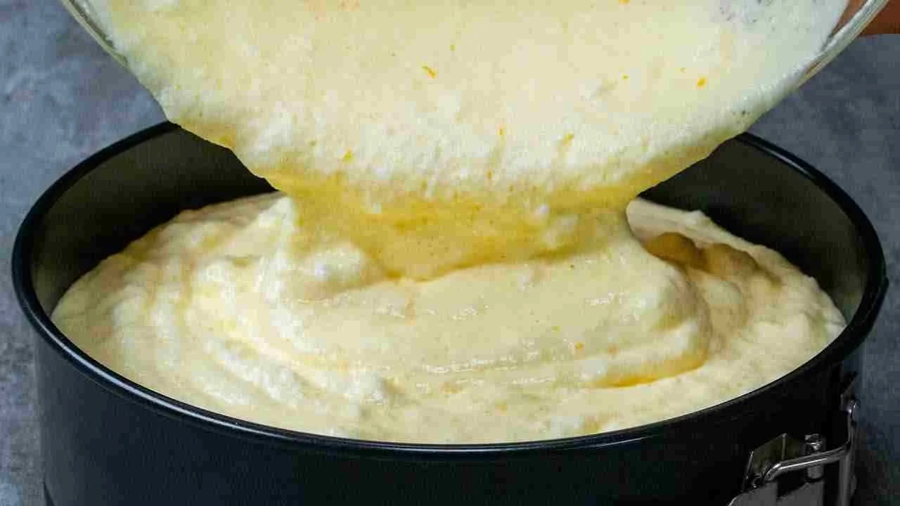 Joghurtkuchen in 2 Minuten, ein Becher-Rezept