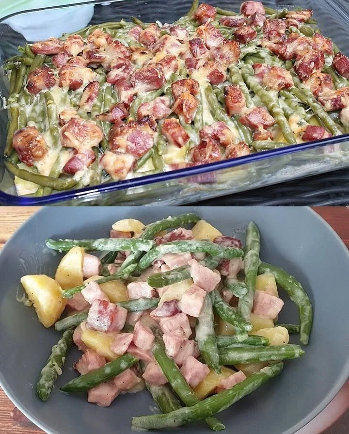Kasselerauflauf mit Kartoffeln und grünen Bohnen, lecker angerichtet auf einem Teller.