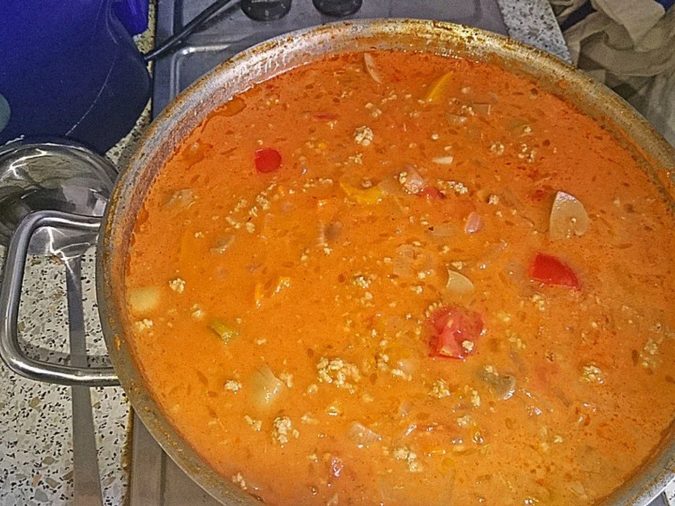 Omas Hexensuppe mit Hähnchen