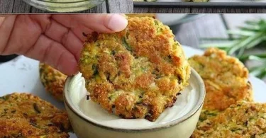 Zucchini mit Käfzestäfte in einem gesunden Rezept, frisch und lecker zubereitet.