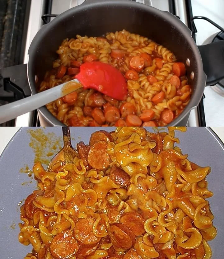 Pasta mit Paprika und Frankfurtern auf einem Teller serviert.