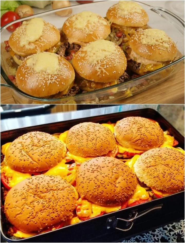 Leckerer Burgerauflauf mit Käse und Gemüse im Ofen gebacken.