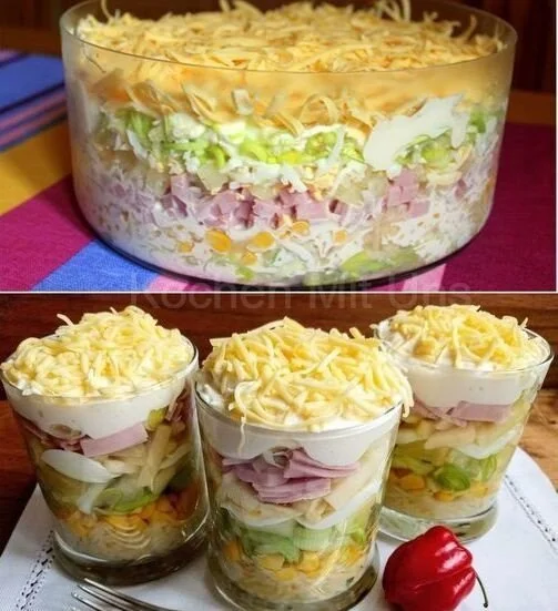 Leckerer Übernacht-Salat mit frischen Zutaten in einer Schüssel