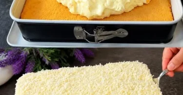 Minuten Kuchen mit Paradiescreme, ein schnelles und einfaches Rezept.