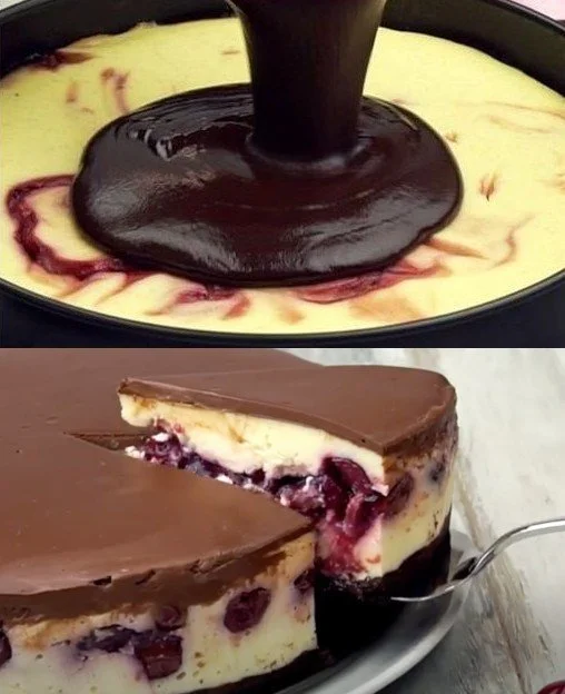 Schwarzwälder-Käse-Torte mit Schokolade und Kirschen auf einem eleganten Teller