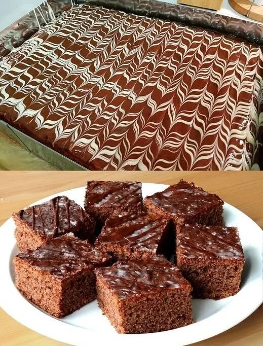 Leckerer Gewürzkuchen auf einem festlichen Kaffeetisch
