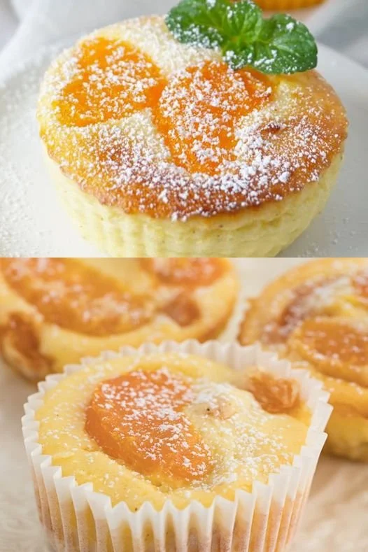 Leckere Käsekuchen Muffins auf einem Teller serviert