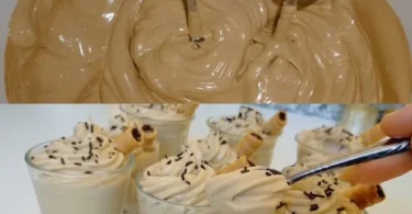 Delikate Mascarpone-Creme auf einem Dessertteller