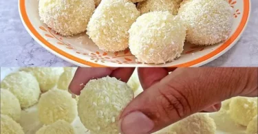 Eine Schachtel Weihnachts-Raffaellos für festliche Anlässe.