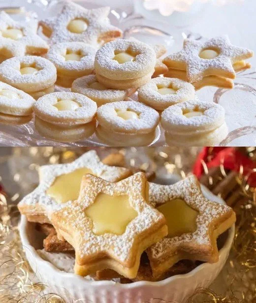 Leckere Eierlikörplätzchen auf einem Teller, perfekt für Festlichkeiten.