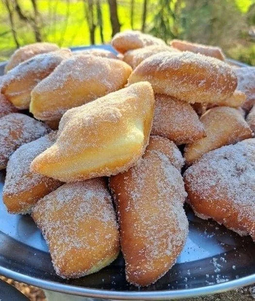 Omis Kräppelchen die ich 2x pro Woche backen, wie vom Weihnachtsmarkt ! - Kochen Mit Uns
