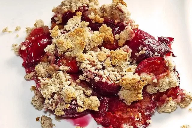Pflaumen-Crumble