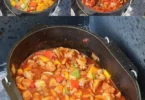 Zubereitung im Schaschliktopf mit Fleischspießen und Gemüse