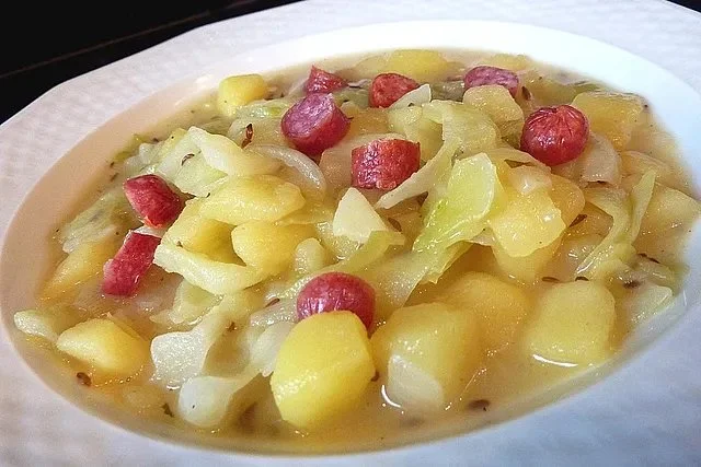 Spitzkohl Kartoffel Eintopf