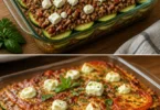Zucchini-Hack-Auflauf mit Feta aus dem Ofen auf einem Teller angerichtet.